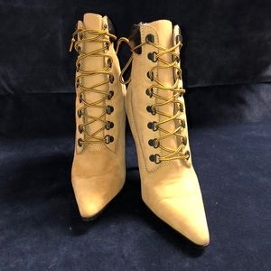 Steve Madden timberland inspired ankle boots